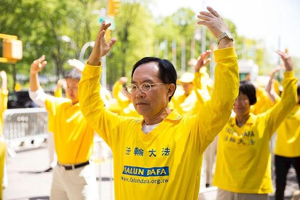 Chen Guofeng, ljekar u okrugu Yilan na Tajvanu se oporavio od depresije i nesanice ubrzo nakon što je počeo prakticirati Falun Dafa.