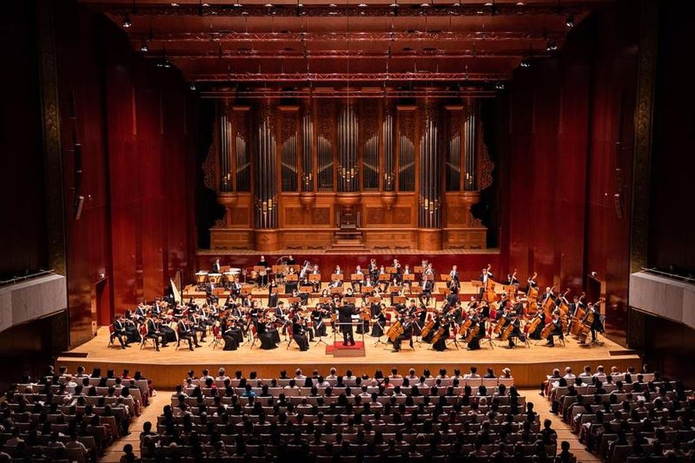 Simfonijski orkestar Shen Yun u Nacionalnoj koncertnoj dvorani u Taipeiju na Tajvanu, 23. septembra 2019.
 