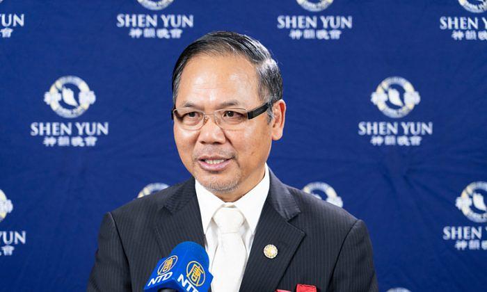 Poduzetnik Yang Yulin, bivši predsjednik Privredne komore Centralne i Južne Amerike na Tajvanu i guverner G-1 Ekvadora Međunarodnog Lions kluba, u tajvanskom kulturnom centru u Kaohsiungu, popodne 18. septembra 2019.
 