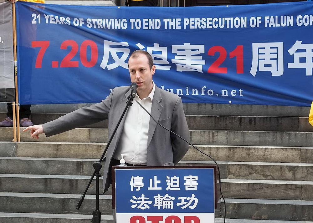 Damian Wyld, zamjenik gradonačelnika Tea Tree Gully, kaže da podržava praktikante Falun Gonga.