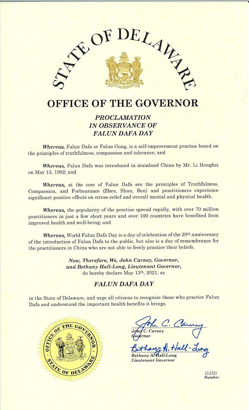 Guverner John Carney i poručnica Bethany Hall-Long iz Delawarea proglašavaju 13. maja 2021. Falun Dafa danom.