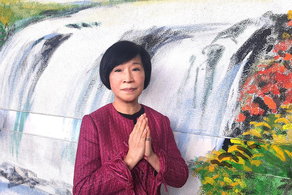  Mudan je prevazišla svoju stidljivost kad je počela da praktikuje Falun Dafu.
