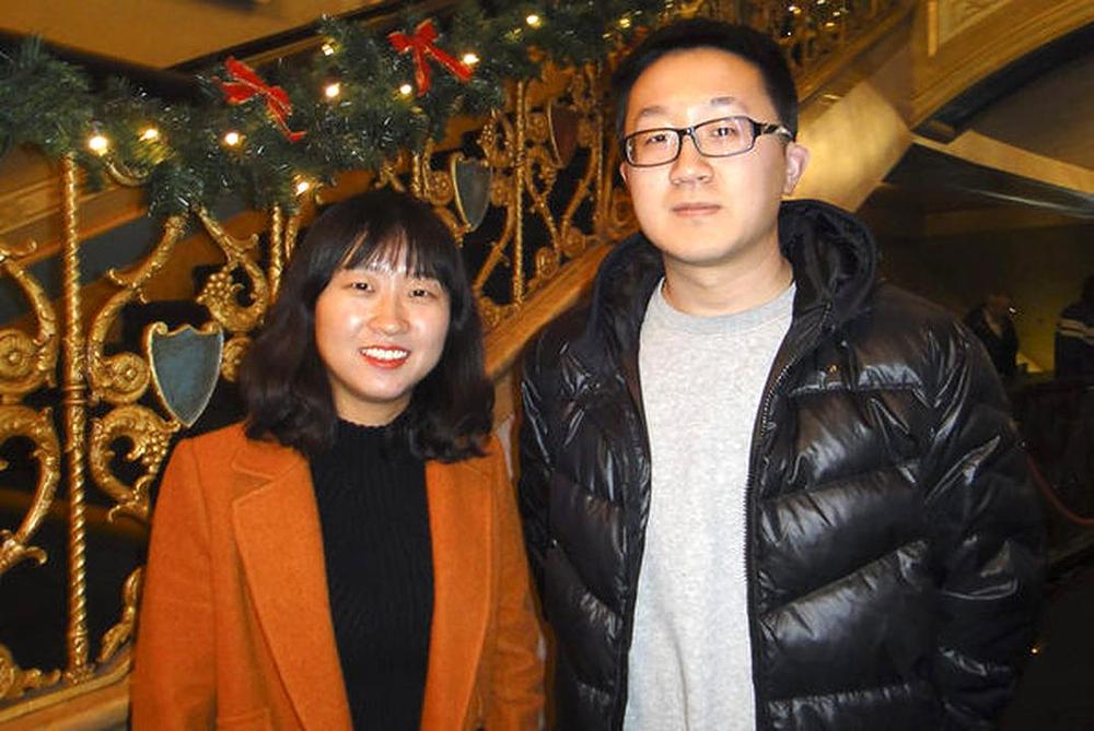 Gđa Zhang i gosp. Liu u Operskoj kući u Detroitu, 23. decembra 2016. godine. 