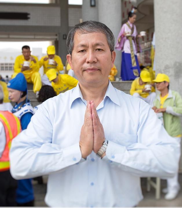 Ruixun: „Kada bi više ljudi prakticiralo Falun Dafa ovo bi društvo bilo bolji svijet.“ 