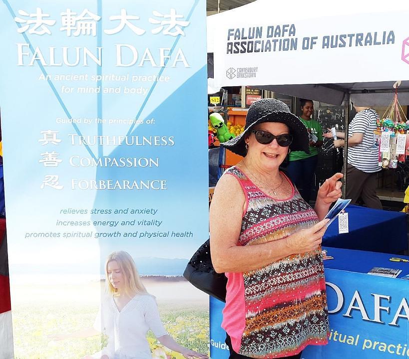 Cathy Martin je i ranije čula za progon Falun Gonga u Kini i izrazila nadu da će progon ubrzo biti okončan.
 
