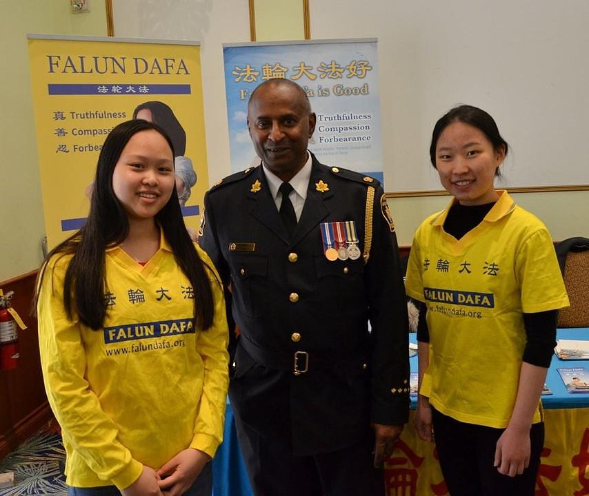 Ricky Veerappan, inspektor iz regionalne policiju u Yorku, vjeruje da Falun Gong treba zaštititi u Kanadi. 