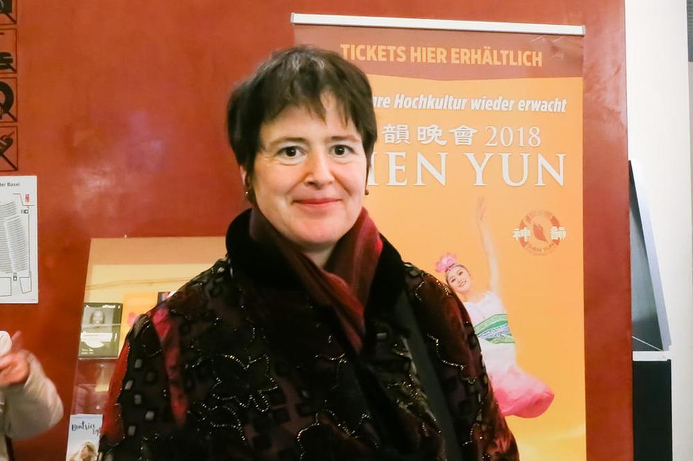 Pia Blum, pijanistica i kompozitor, na uvodnoj predstavi Shen Yuna u muzičkom pozorištu ‘Musical Theater Basel’ u Bazelu u Švajcarskoj, 3. aprila 2018.
 