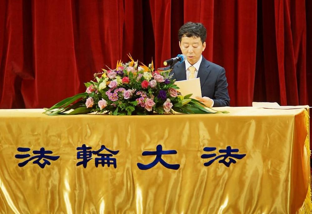 Praktikanti razmjenjuju svoja iskustva o tome kako su se poboljšali.