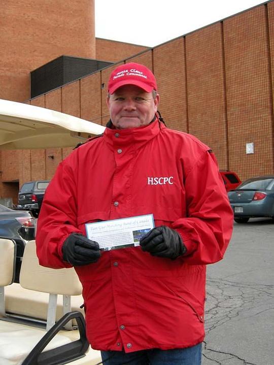 Gosp. Jim Cooms, vođa organizacionog komiteta parade Djeda Božićnjaka u Hamiltonu 