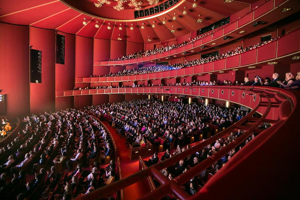 Shen Yun Performing Arts u opernoj kući Kennedy Centra u Washingtonu