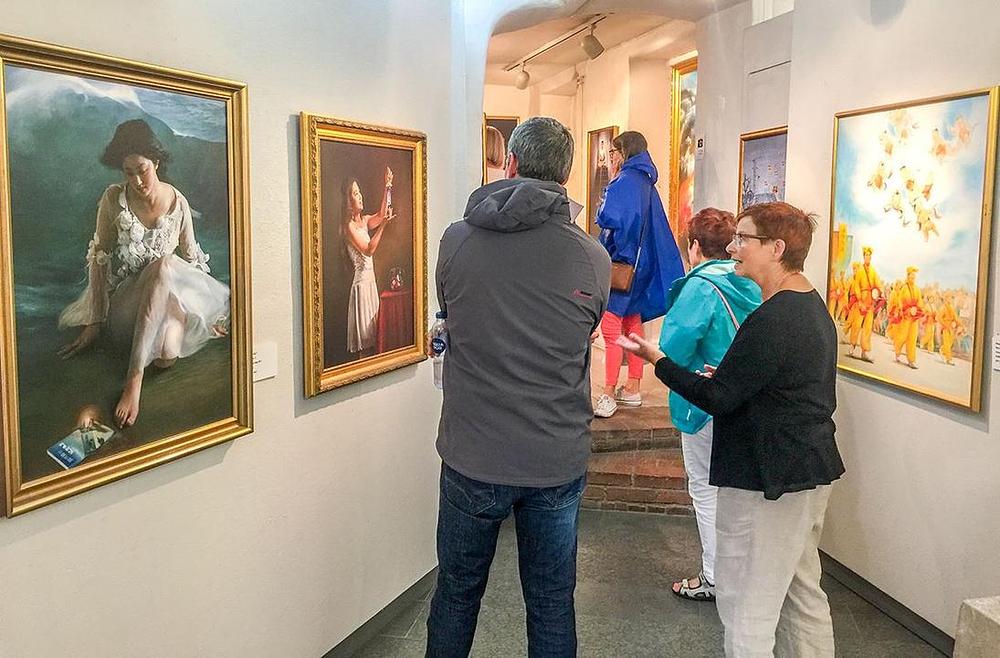 Razgledanje umjetničkih radova