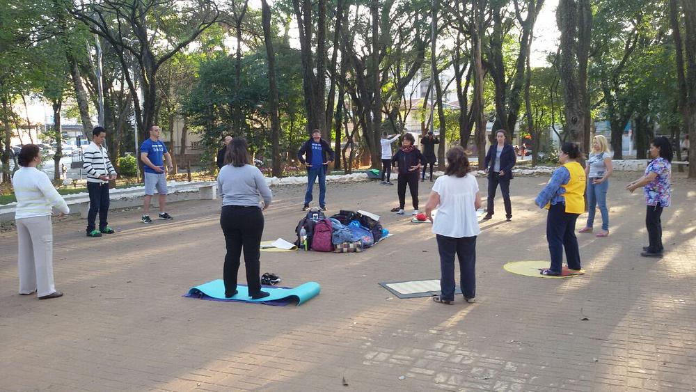 Prakticiranje Falun Gong vježbi