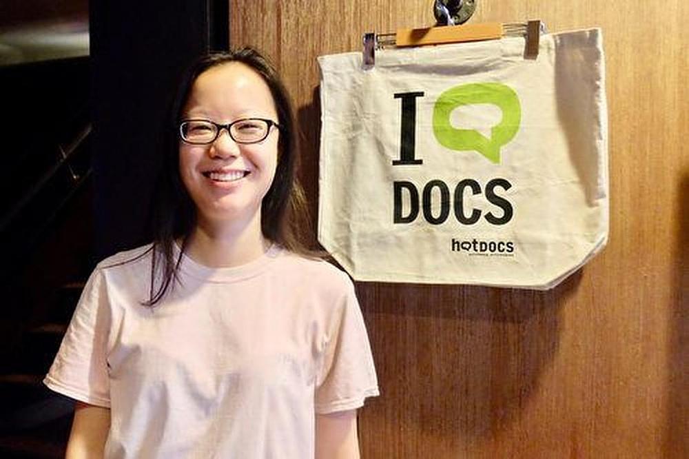 Gledalateljica filma Susan Yang