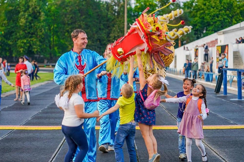 Nastup Falun Dafa praktikanata.