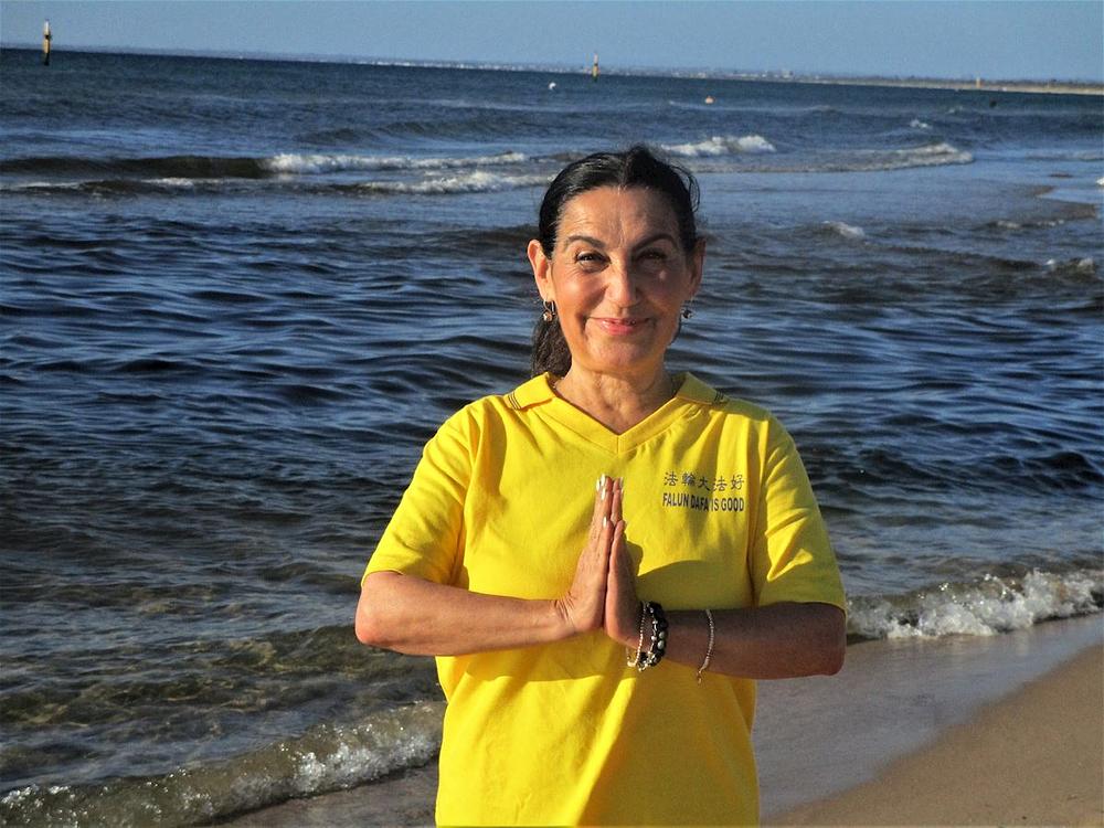  Cansin Goldring želi Učitelju srećnu Novu godinu.