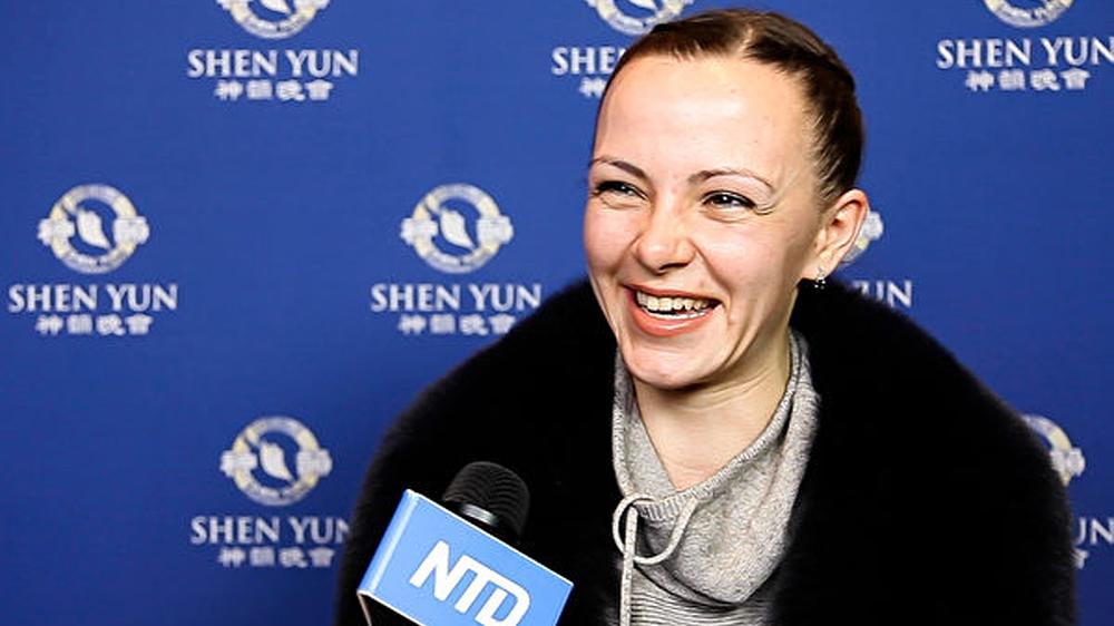 Bivša ukrajinska plesačica Anastasia Morenko na nastupu Shen Yuna u Berlinu 1. januara (NTD Television)