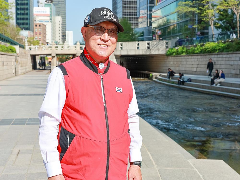 Seokjeong Gang je neumorno razotkrivao prave motive Konfucijevog instituta i brutalnosti KPK. (Fotografija je snimljena na njegovom posljednjem putovanju u Seul kako bi prisustvovao skupu).