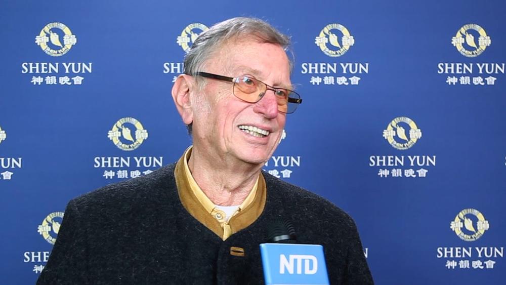 Jobst Freiherr von Schirnding na nastupu Shen Yun u Salzburgu 11. februara (NTD Televizija)